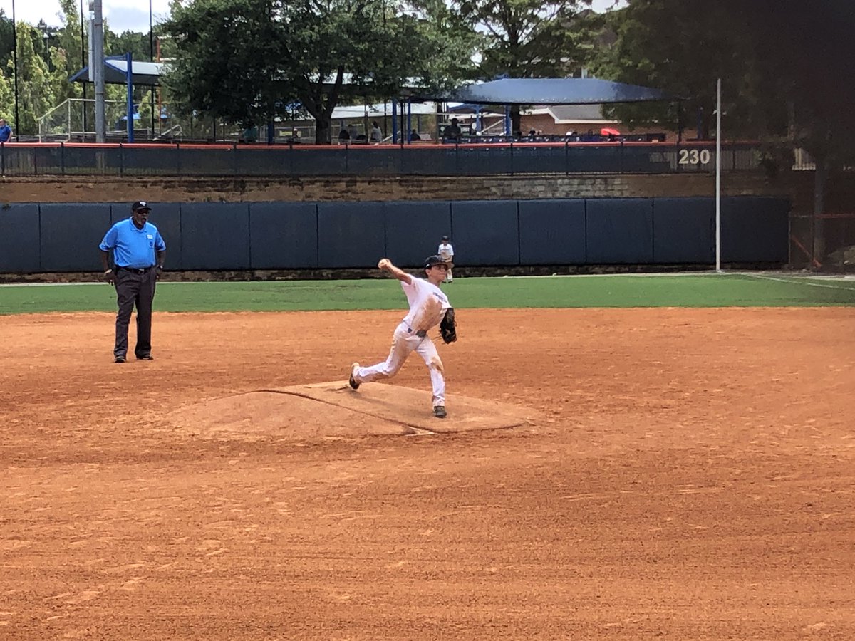Travis Varela goes 5 2/3 for the win; Slammers Nolte tops Slammers Altitude 5-2 to force one more game. The 9u/10u title is on the line at #USClubNationals