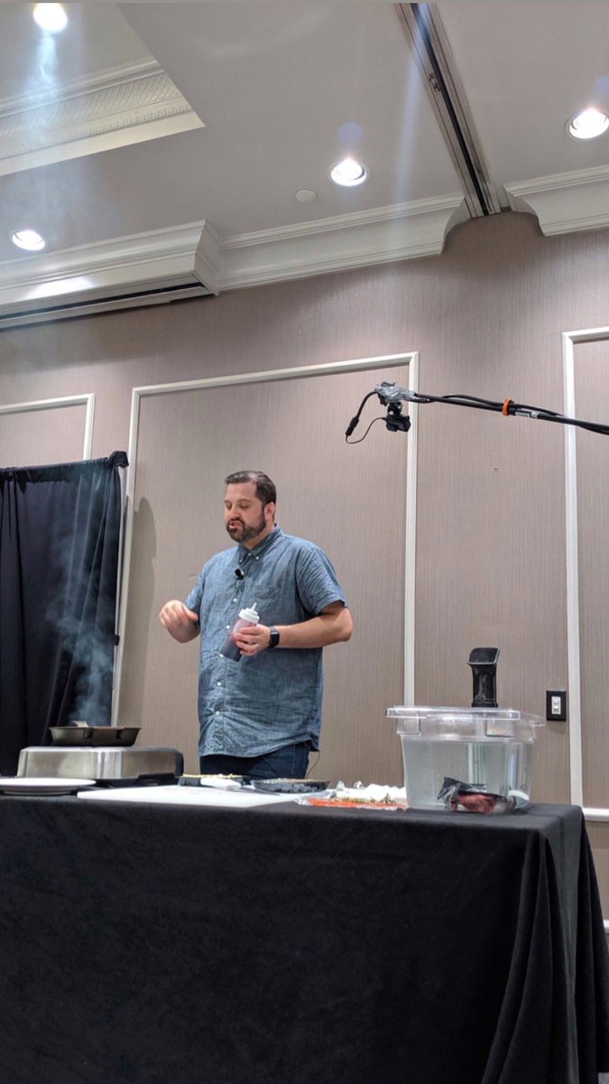 AnovaCulinary's tweet photo. Good times at the ISVA Sous Vide Summit day two! Honored to speak, demo, and hang with hundreds of food nerds. #anovafoodnerd #isva #svsummit https://t.co/OxbBQ9oqhW