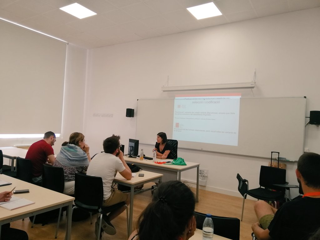 ferranmiquel's tweet photo. Torno de les #33JIPC amb la maleta plena de nous estímuls per encarar el nou curs... https://t.co/GV9Nq6N7zf