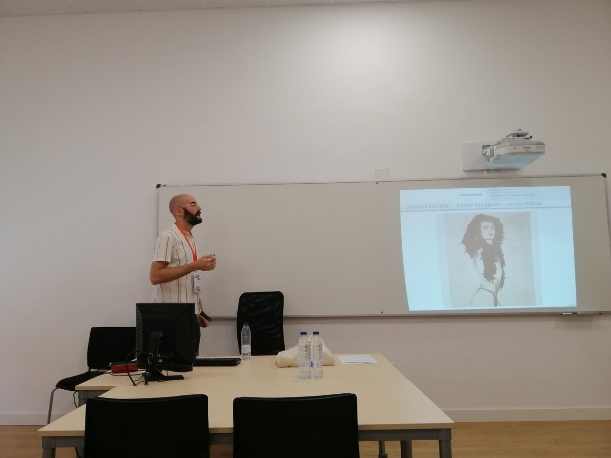 ferranmiquel's tweet photo. Torno de les #33JIPC amb la maleta plena de nous estímuls per encarar el nou curs... https://t.co/GV9Nq6N7zf