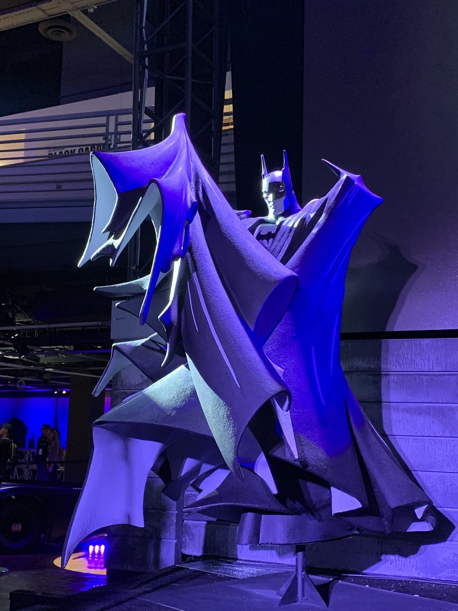 Batman's tweet photo. Tomorrow The #BatmanExperience Powered by @ATT will open at 8:30am for fans who would enjoy a quiet, calm environment to experience the world’s largest collection of Batman memorabilia. For one hour, video games, music &amp; lighting will be lowered or turned off. Admission is free. https://t.co/sfgtzf9opx