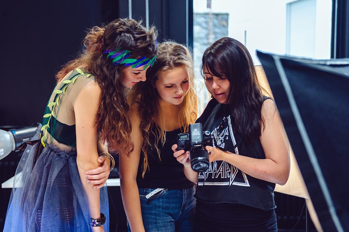 artsuniplym's tweet image. Are you aged 16-18, interested in creative study, &amp;amp; want to develop your portfolio before applying to uni? Hidden Talent in Devon &amp;amp; Young Arts at Plymouth College of Art are running *FREE* 3day workshops - find out more here: bit.ly/PCAYoungArts #ApplyingToUni #CreativeStudy