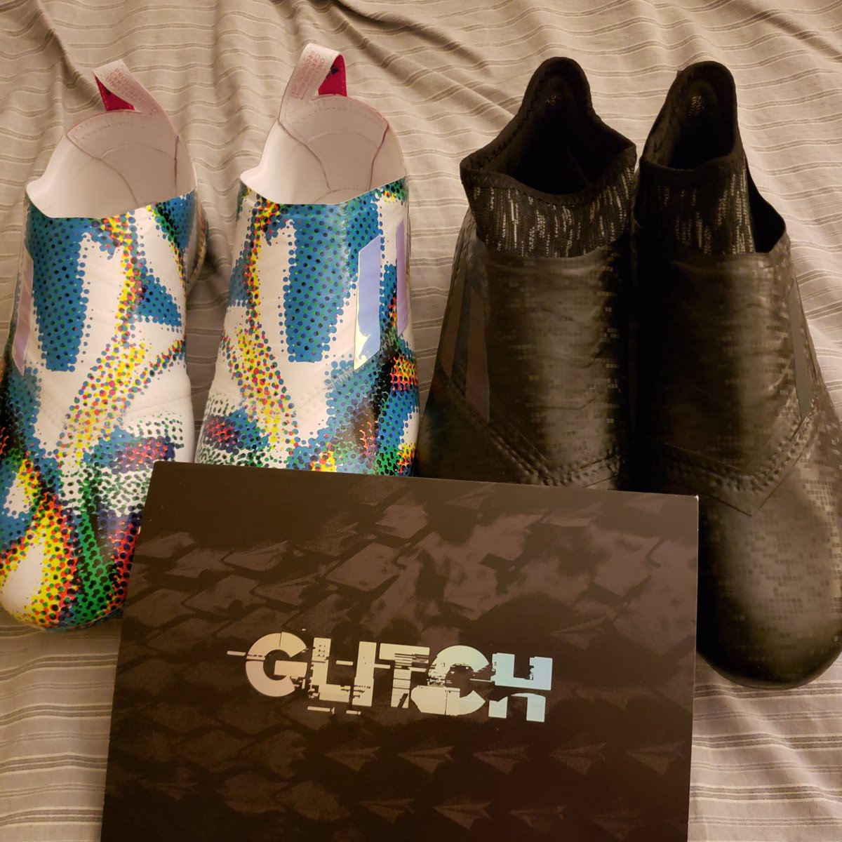 jakepetebunk's tweet photo. Check out the new #adidasglitch, lightest cleats ive ever worn https://t.co/i3uhjWtk6o