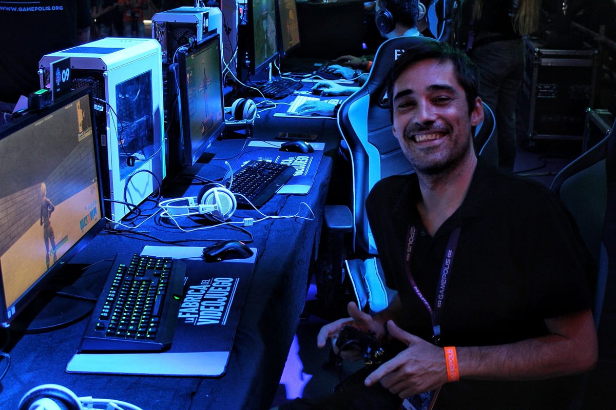 Connect To Play tweet media