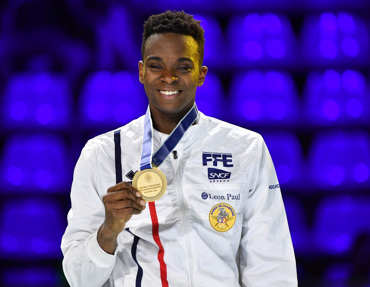 ffescrime's tweet photo. #Budapest2019 #RoadToTokyo
Bravo @Enzo_Lefort 👏
Bravo et merci à tout le staff qui t'accompagne à l'@INSEP_PARIS, sur cette compétition, au club qui t'a formé et à celui qui t'accompagne aujourd'hui 🙏
Merci aussi à tes partenaires qui te permettent de mener à bien ton projet ⚡ https://t.co/D8iymm5N0E
