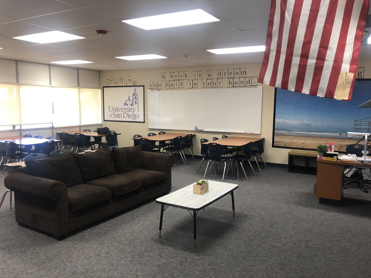 Coming into the classroom on the 1st day of school sets the tone for the entire year. Ss will judge you as a teacher the moment they walk in. We hold the power to creating an environment where Ss feel safe, loved, and welcomed <a href="/Monty_Eagles/">Montgomery Eagles</a> @gloria785