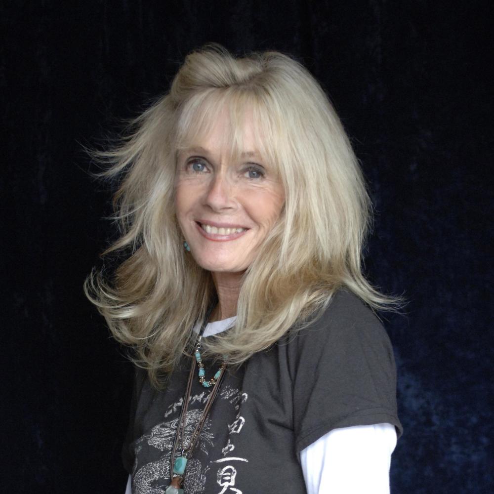 Happy Birthday!
Kim Carnes (born July 20, 1945)    