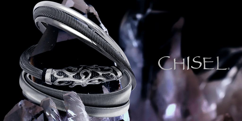 ChiselJewelry's tweet image. Bold cuff bangles come in a variety of styles and widths to satisfy all tastes. &amp;gt;&amp;gt; buff.ly/2M5Gxxo #bangles #cuffbangles #fashiontrends
