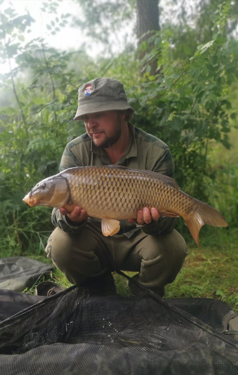 TheBanktramp's tweet photo. going well so far on this 24 π #baitworks #atomictackle https://t.co/PIG9ICbWXi