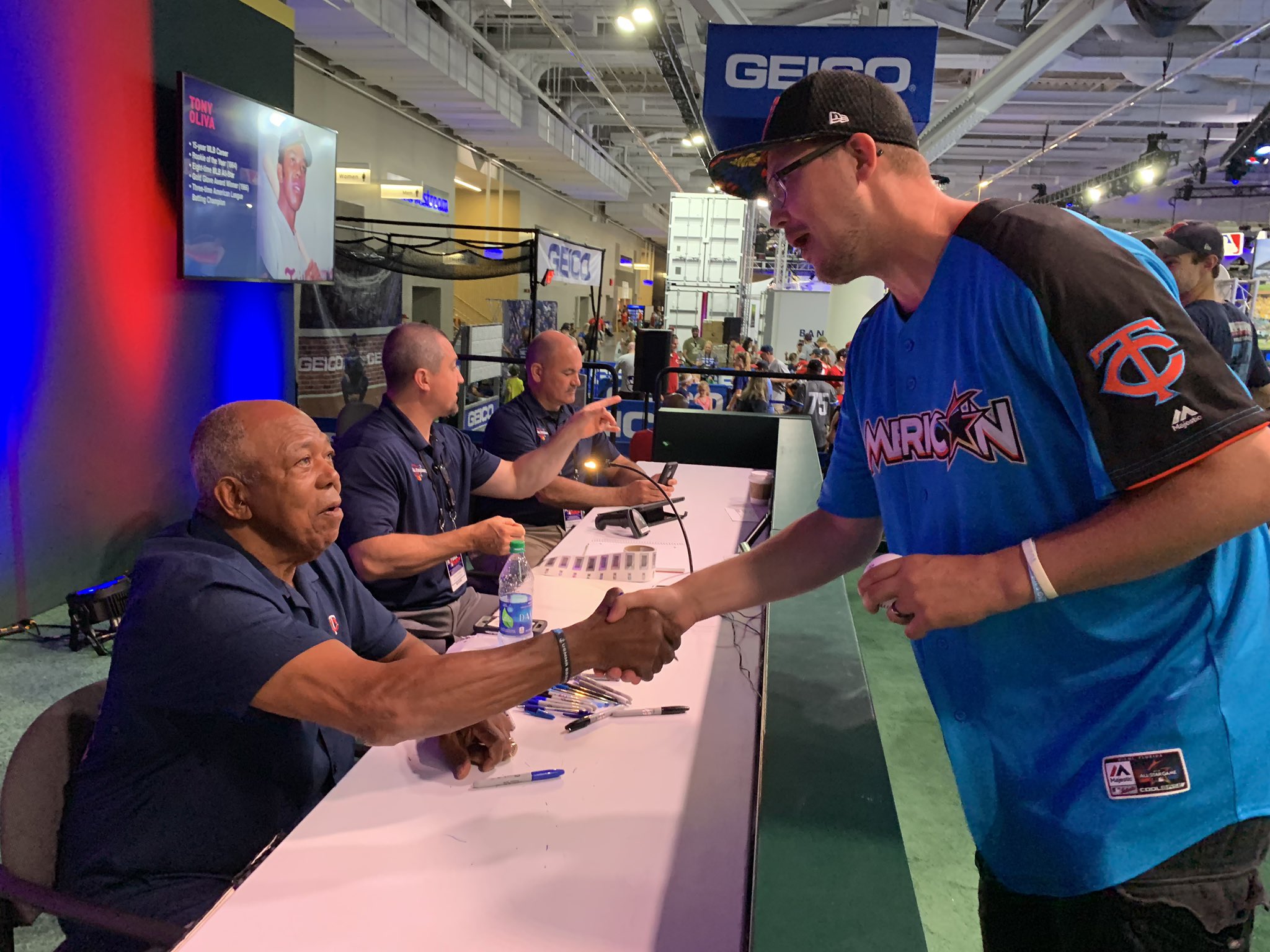 Happy Birthday to a true legend and gentleman, Tony Oliva!! 