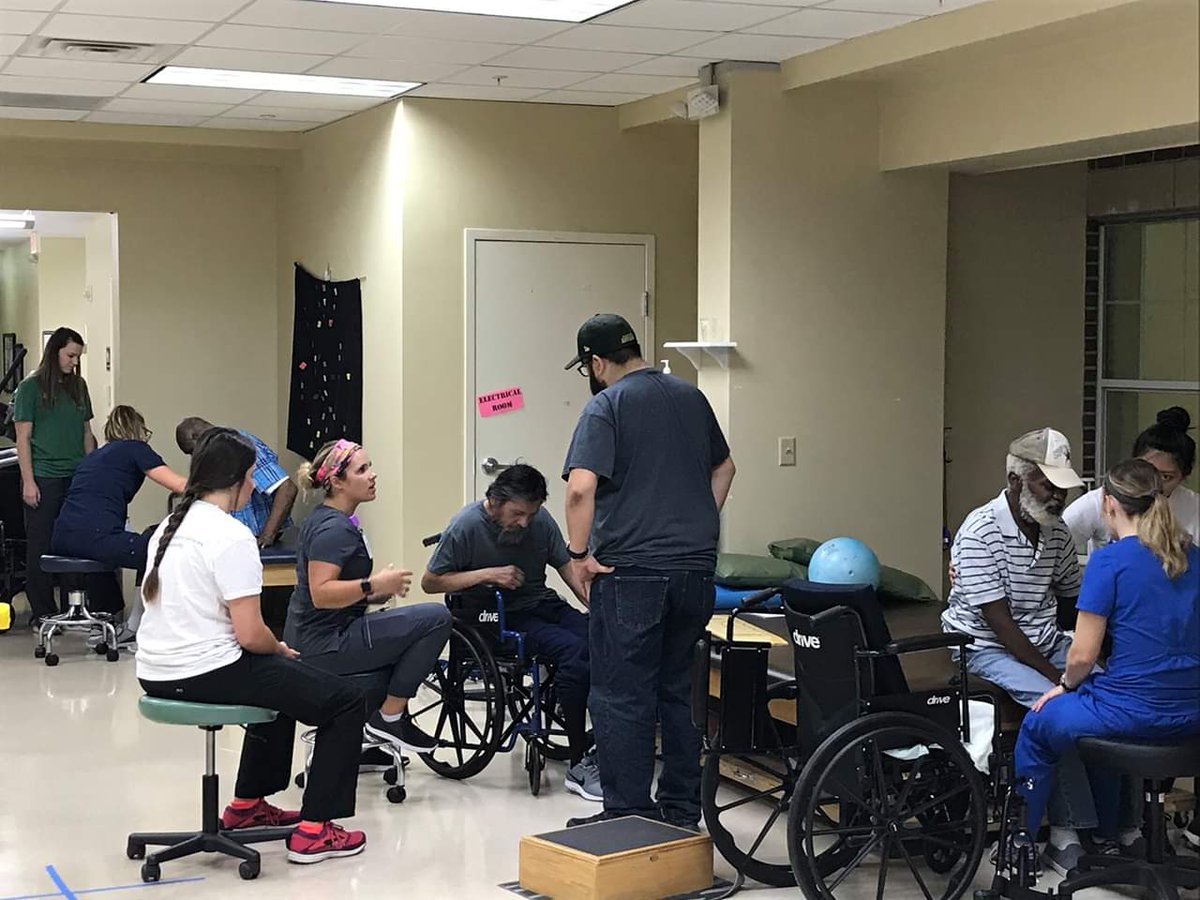Thank you PT, OT, and SLP volunteers for providing outpatient rehab services to our patients at RSVP clinic!