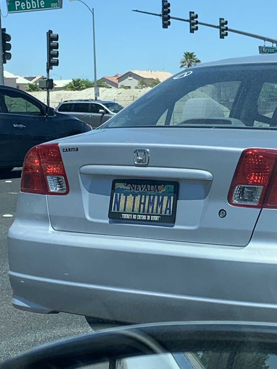 RealTylerJolley's tweet photo. And you thought you liked The Dinosaurs! #dinosaurs #notthemama #plates #vanityplate #bestplate https://t.co/tWdrp1RKGI