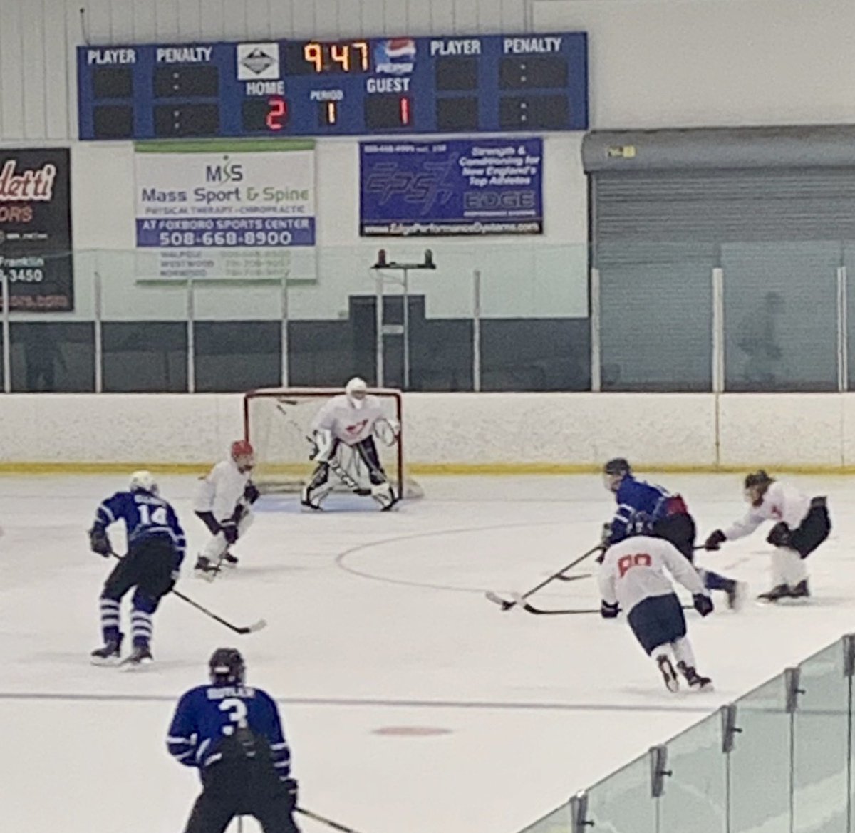 WalterHBrownIV's tweet image. Day 3 #chowdercup Foxboro. Great day to be inside a rink!! 🔥🏒🥅 @_Neutral_Zone @PowerPlayOps @ECWizardsHockey @dmaciuk @SouthShoreKings @Littlerhodyhock