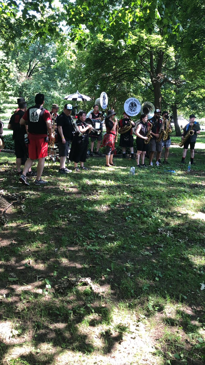 Crash_Detroit's tweet photo. @blacksheepens rocking it out on the roving stage! Nice shaded spot to stay out of the sun https://t.co/DFdJdQL9wr