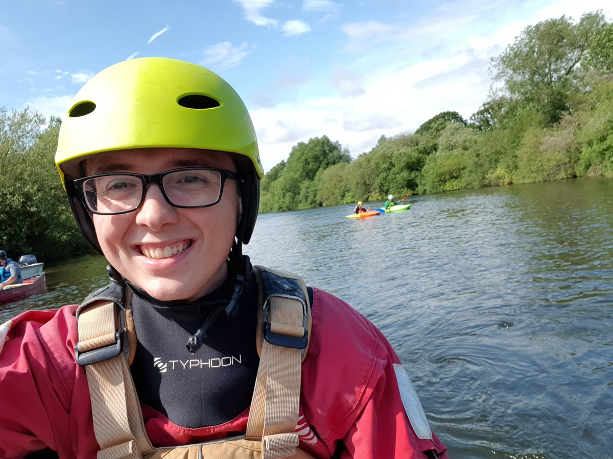 MathewMilner's tweet photo. Had the BEST day supporting a group of unaccompanied refugees and young people in care to enjoy the awesome water sports available @Aldwark_ 🚣‍♂️ https://t.co/HsbGQHFHVA