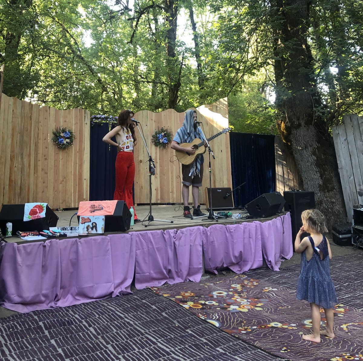 Oregon Country Fair tweet media