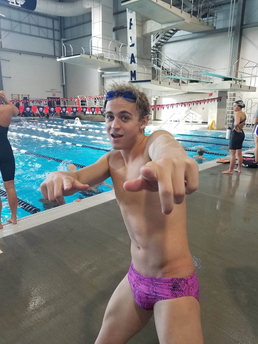 SwimJKAP's tweet photo. Congrats to this crazy guy on his Futures cut in the 50 free today with a smokin fast 24.75! Now he can ALMOST swim as fast as he talks.......almost. Great job Miles!! Looking forward to some great swims in Ohio!! #RiseoftheRapids #RapidSpeed https://t.co/wu1nla9Oog
