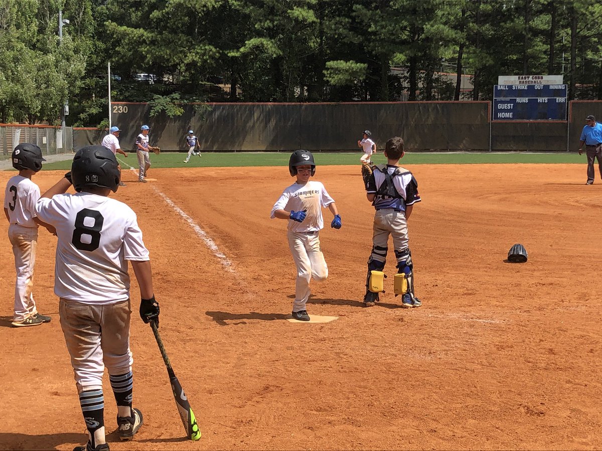 END 3 | Gaige Cook singles, with an error Slammers Nolte scores three runs. Slammers Altitude leads 6-3 in 9u/10u title game #USClubNationals
