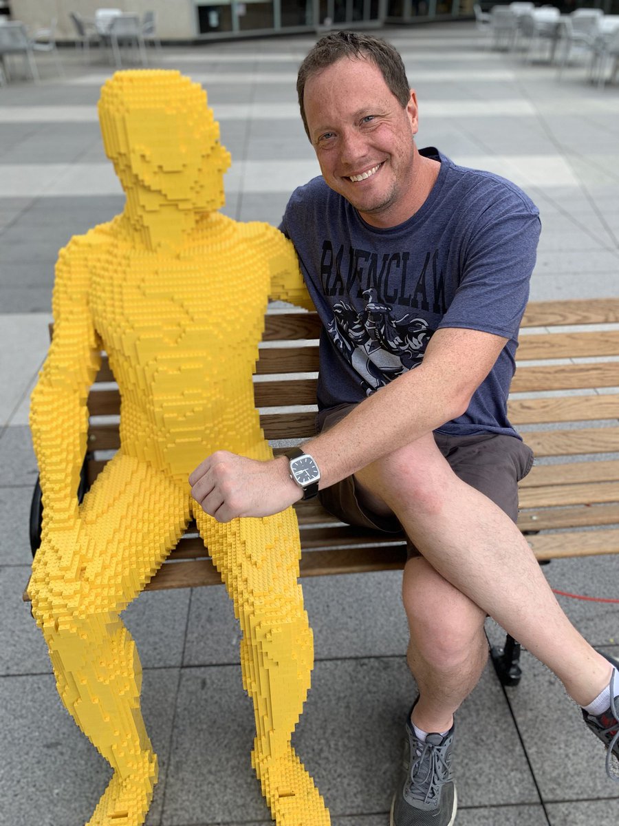 icallyellow's tweet photo. Met my best friend today. https://t.co/uC7knW75bT