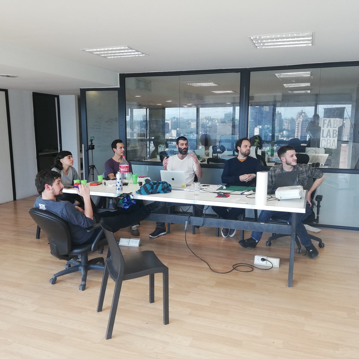FabLabCba's tweet photo. Sábado amigo https://t.co/lD0Q5c7ZvH