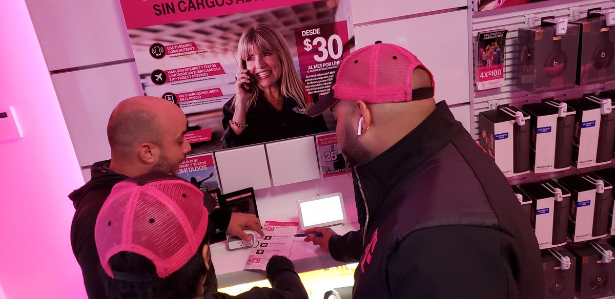 iverasanchez's tweet image. We keep investing in our people! #InteractionModel Reinforcing sales behaviors that make the difference, provide a unique and personalized experience for our customers. 😎✅ #DigitalExperience