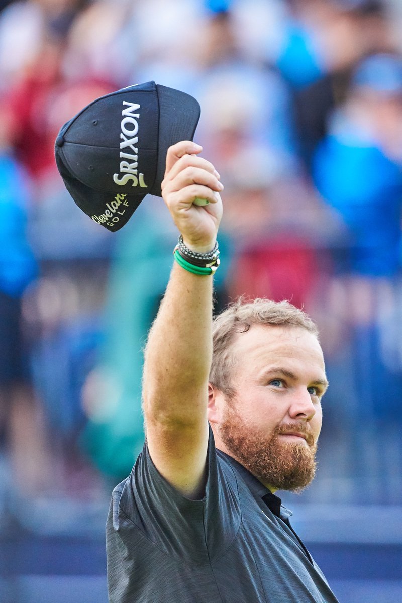 paulseverngolf's tweet photo. What an amazing atmosphere coming up 18 for @ShaneLowryGolf @SrixonGolf @SrixonEurope @bankofireland @TheOpen https://t.co/jZjdna3UHi