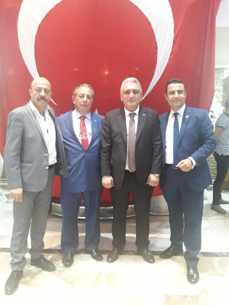 onur cukurlu on twitter iyi parti uskudar ilce 1 olaganustu kongremizde kazanan ilcemiz oldu ilce baskanligina secilen hasan ofluoglu baskanimi tebrik eder kongremizin partimize istanbul umuza ve uskudar imiza hayirli ugurlu olmasini dilerim