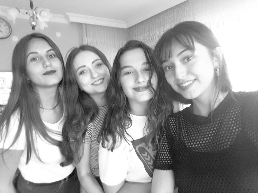 yldzcelenk's tweet photo. @autherok 🖤 https://t.co/SipaJEOpNg