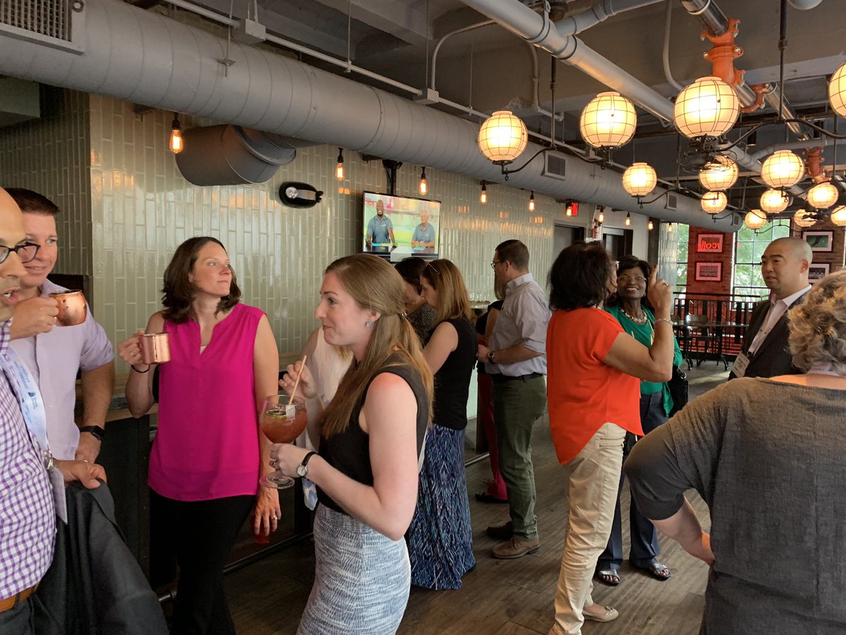 ISQIC1's tweet photo. Always good times when the ISQIC family gets together! #BarDeco #ACSQS19 #ISQICReception https://t.co/5jPetv0pvT