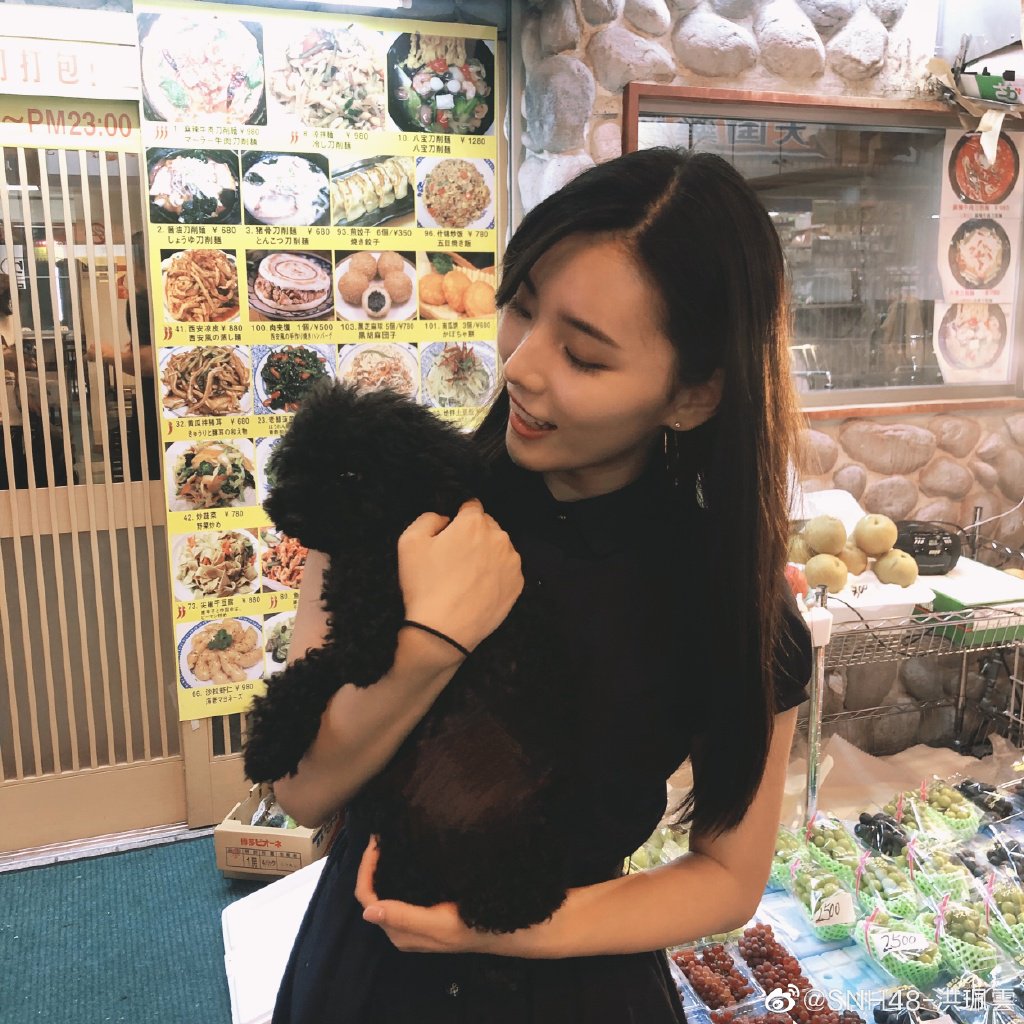 snh48_today's tweet photo. Hong PeiYun of #SNH48 Team HII (5th generation) and member of subunit #ColorGirls https://t.co/5UaTciRo3u