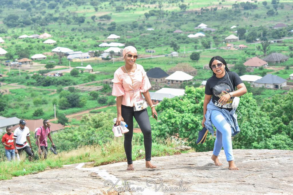 xultan_visuals's tweet photo. So today, we explored Sobi Hill, revisited history, learnt new things, had a panoramic view of Ilorin city, met and interact with new friends, so much fun and more.
#ExploreSobiHill
#xultanVisuals https://t.co/WngHBmSEQP