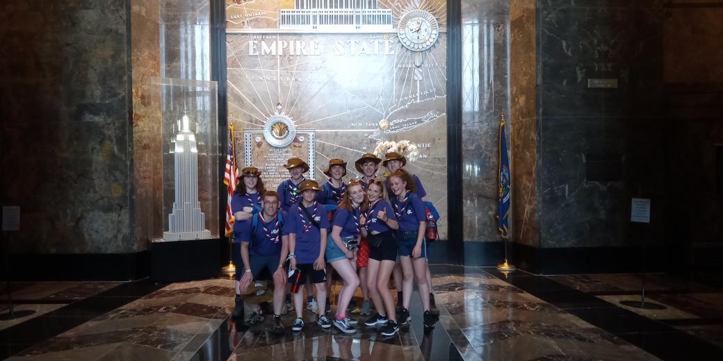 NorthYorkDurham's tweet photo. When in New York City... An afternoon walking tour of the midtown Manhatten sites.
Taking in the NYC vibes! #weareunit33 #unit33 #unit33ontour #UK24WSJ #NYC https://t.co/tMmSNuCf80
