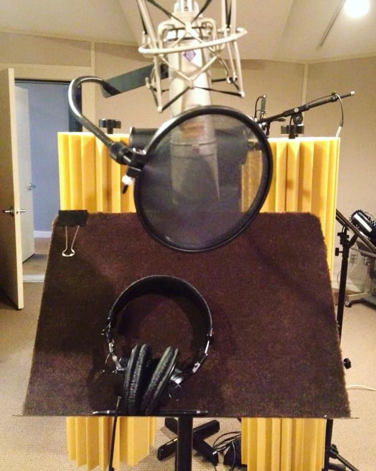 BillJordanVO's tweet photo. Three years ago today...
I was in Charlotte working on a new commercial VO demo with John Causby at Groundcrew Studios.
Thanks John for your direction and technical expertise, and thank you Lynda McCarrell and Nick Omana for the stellar coaching and encouragement...
#breakalip https://t.co/igYeRqnw7F