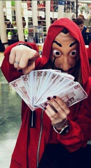 joshsdude's tweet photo. La mejor parte de la casa de papel es que no es una serie estadounidense.
#LaCasaDePapel 
#LaCasaDePapel3 https://t.co/9ktSSUzEKy