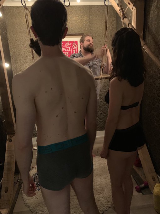 DJ Tif in the house, spittin&rsquo; tunes and opinions. https://t.co/z8PLWk8fVs<a href="/tag/impulseto"class="tags"><span>#impulseto</span></a>