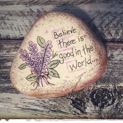 KindnessRocker's tweet photo. #NewProfilePic https://t.co/PSuxAB6KhK