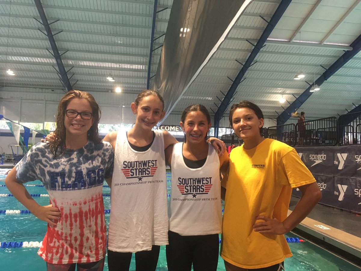 SouthWestAquati's tweet photo. The STARS 13-14 girls A Team drops a whopping 8.5 seconds to move up 8 spots to place 8th in the 4 x 100 Free Relay! Awesome swim for Ella K, Emma S, Natalie B &amp; Roni S! #outsideburners #swastars #FLAGS19 https://t.co/8zqfhlNMlB
