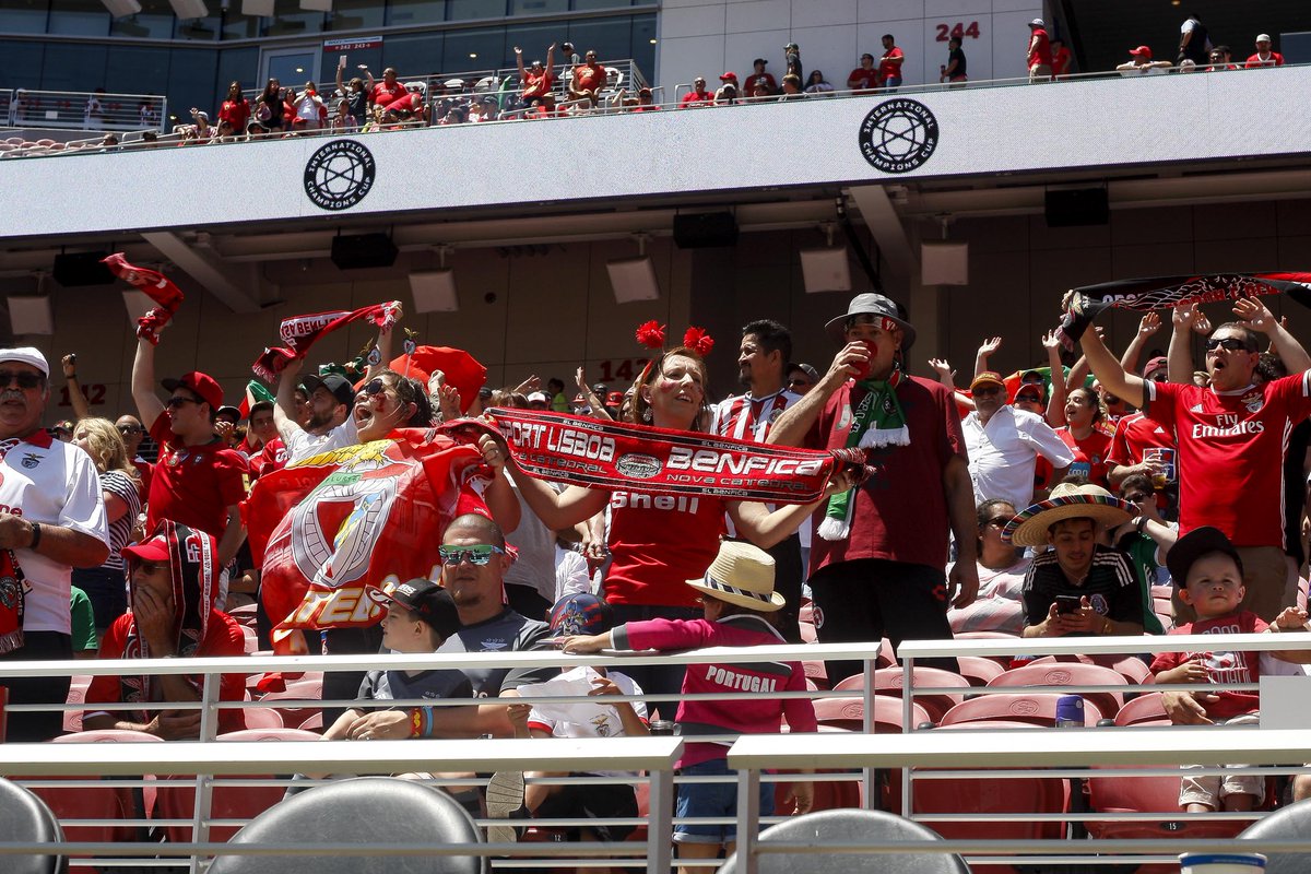 ❤⚪ Thank you!

#WeAreBenfica #ICC2019 #ChampionsMeetHere