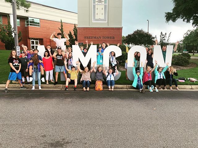 crosscreekym's tweet photo. the best youth group around #aimcon19 https://t.co/1cc7MX4900 https://t.co/0K9PjsALZH
