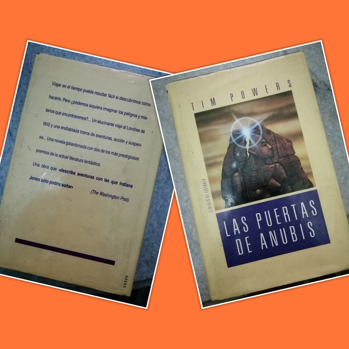 libroadictojg's tweet image. Para los amantes de la ficción, esta novela sobre viajes en el tiempo es imperdible. Una maravilla para soñar despierto.
Un clásico moderno.