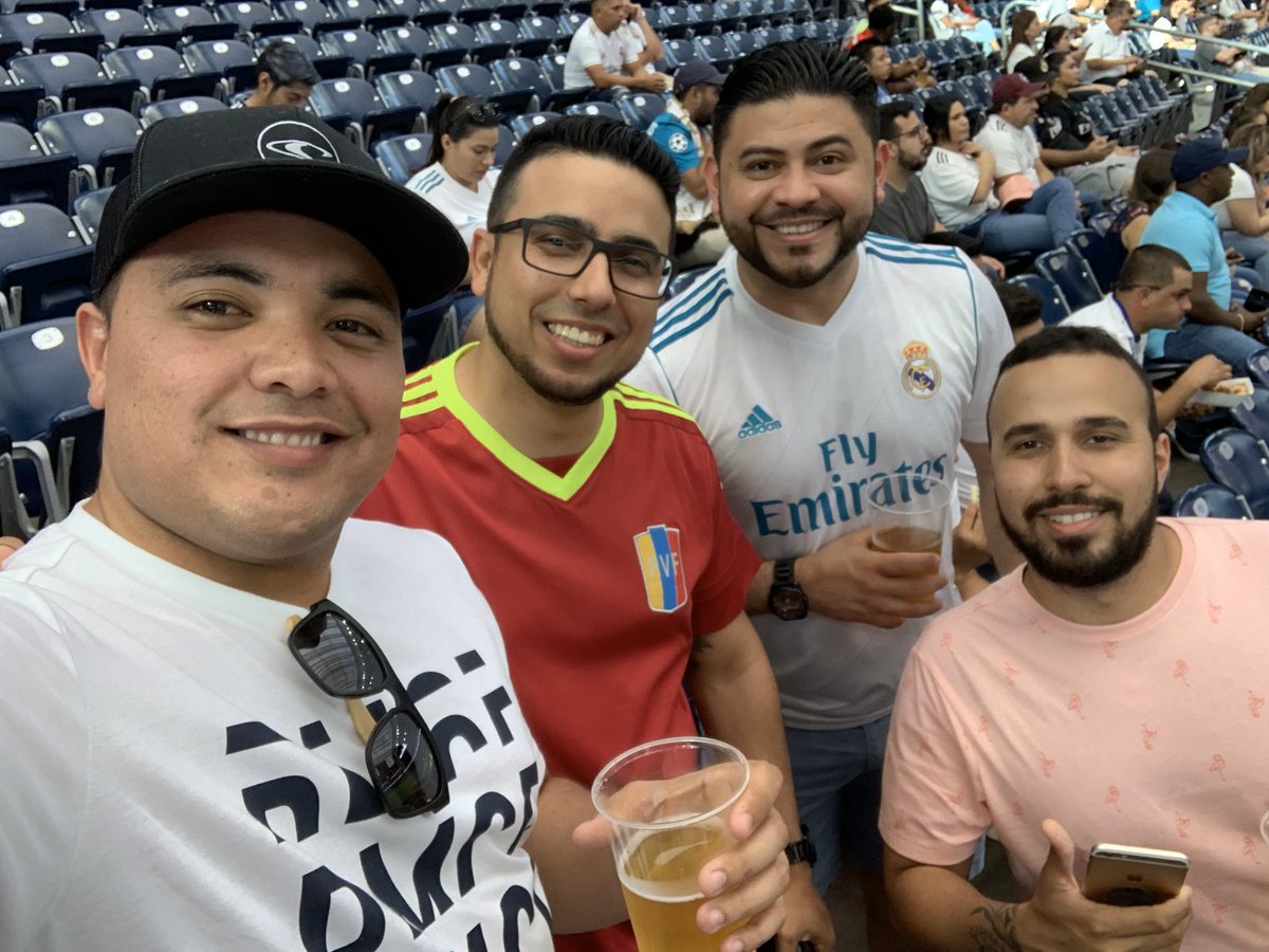 Soyrangell's tweet photo. Hala Madrid !!! #ICC2019 #RealMadridIsHere https://t.co/d2XgzRkITx