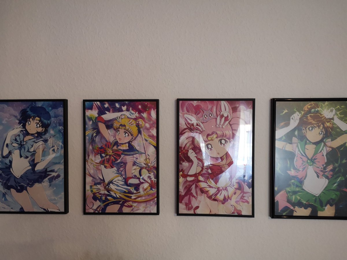 Kahori92's tweet photo. Ah I love my Sailor Moon wall😍
Thank you @SoundlessWind  for your amazing prints ❤️😍
#sailormoonprints https://t.co/MZqcZSXWq7
