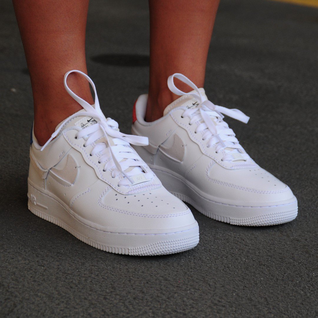 nike air force 1 07 lx inside out