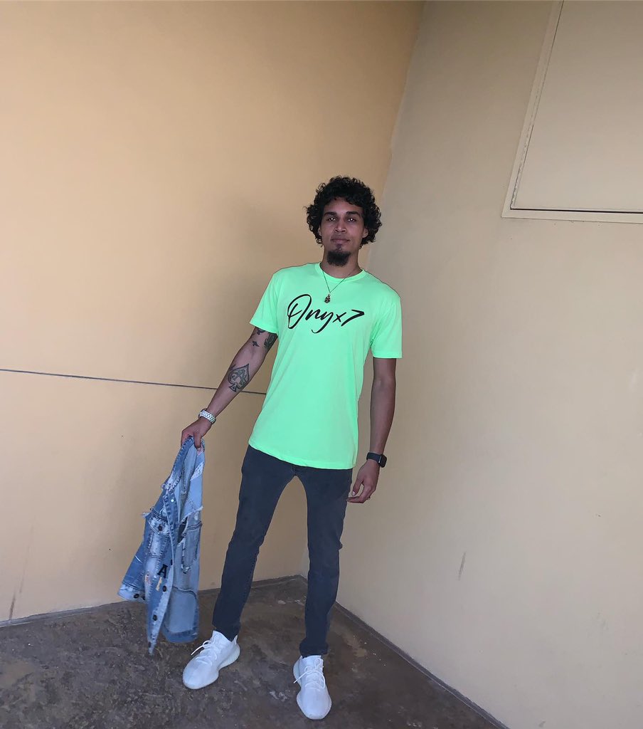 MandoMonroe00's tweet photo. Hey remember when we said we wanted to do something to make money...
Hey remember when we said we were gonna start a clothing line....
Hey remember when we were selling clothes out the car...
Hey Bestfriend We Just did A Fashion Show 🤘🏽🤪 #Onyx7 , #Authentik , #7Swim @AuthentikU https://t.co/zdA72qK7cb