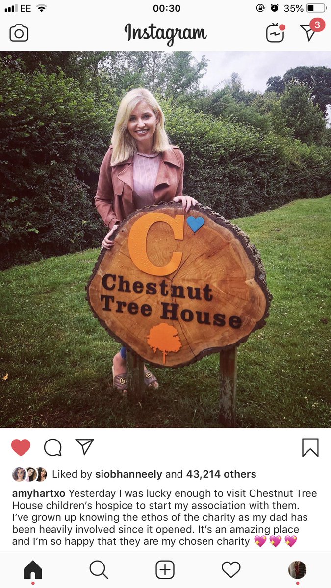 xnataliebrady's tweet photo. We’re here for Amy and we’re supporting her not tolerating shit. Are we clear? #loveisland https://t.co/nWljwdexya