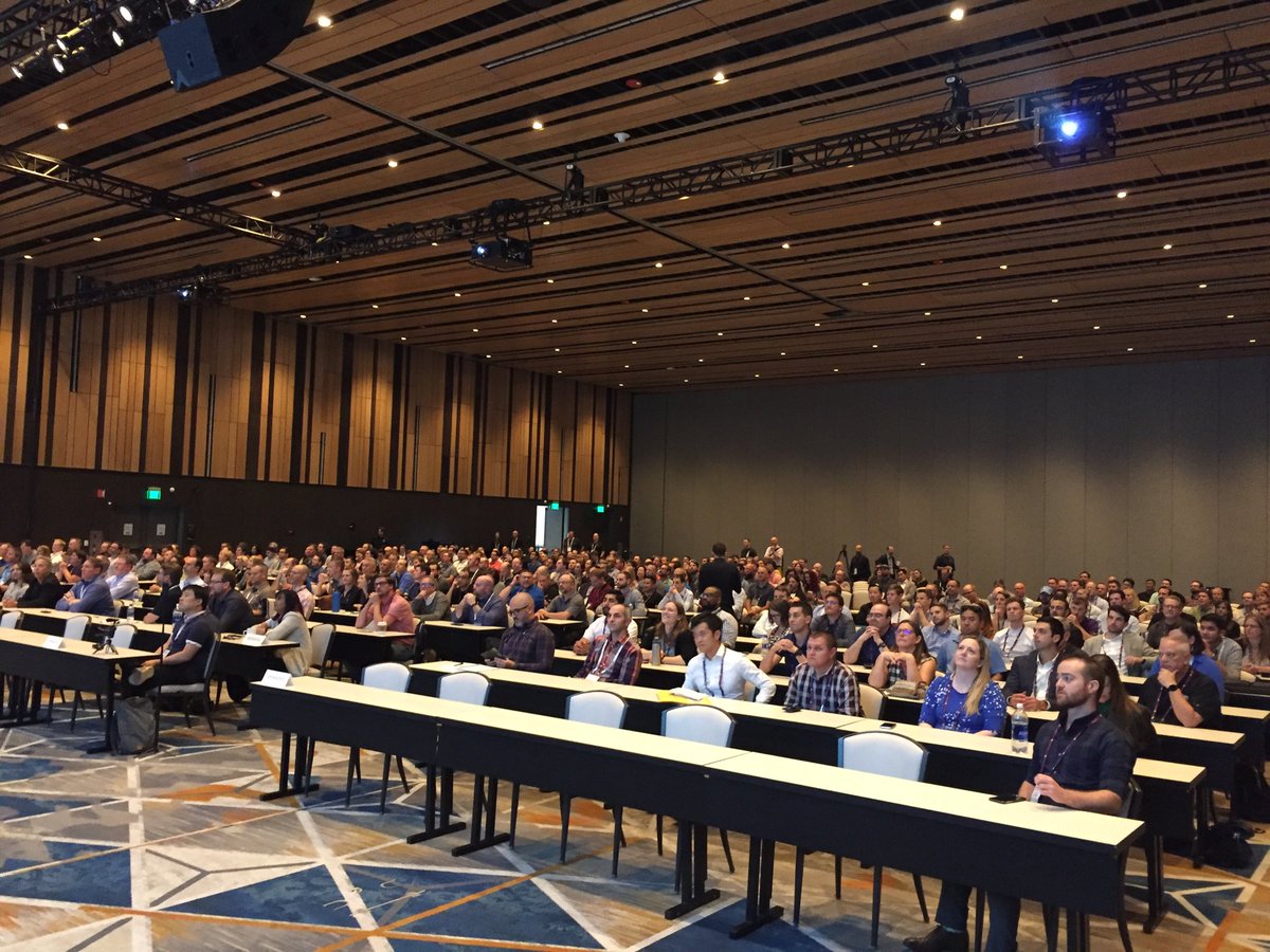 jimbalding's tweet image. Full House at #DBWNA