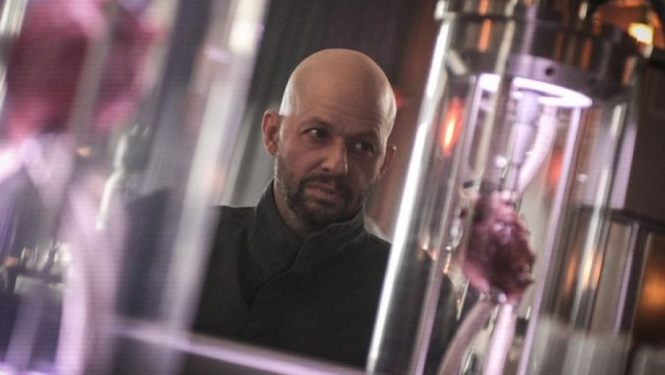 All_Screens's tweet photo. #NoticiaSeriéfila #bombazo #SDCC2019 ¡El actor Jon Cyrer volverá como Lex Luthor durante el #MegacrossoverDC de este año, el ya conocido como #CrisisOfInfiniteEarths! https://t.co/DBKAgqYOj7