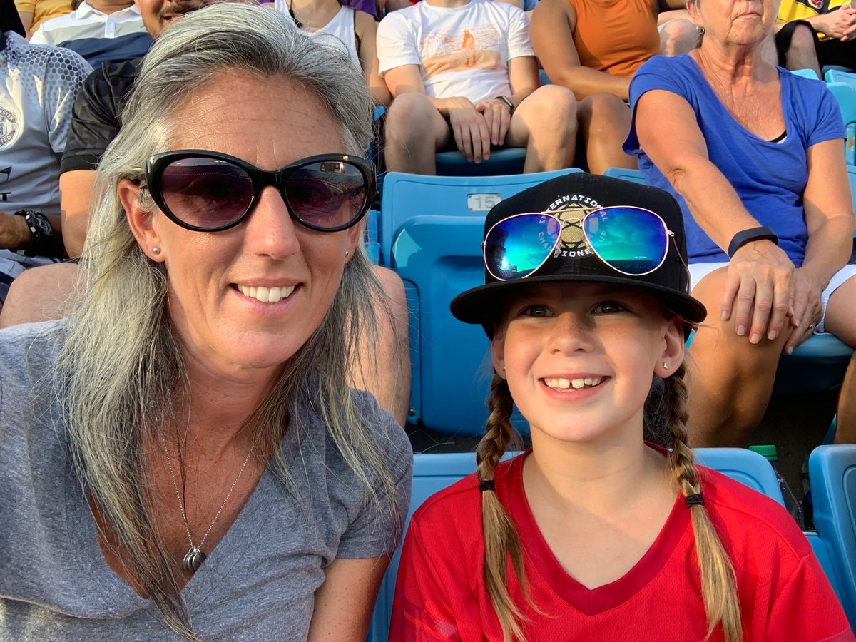 deebier's tweet photo. #ICC2019 Having a great time!  ⚽️⁦@Arsenal⁩ ⁦@acffiorentina⁩ https://t.co/M32XvJgpMj