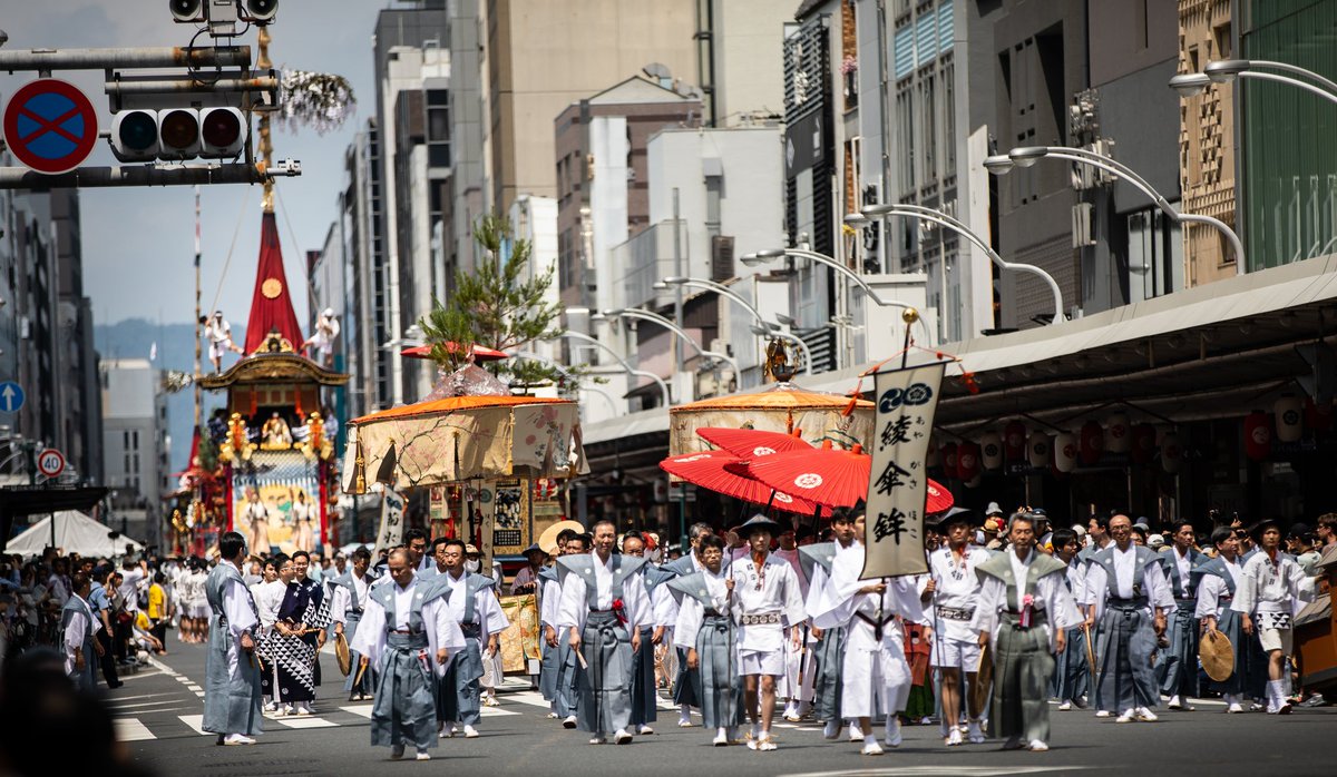 Darytoap's tweet photo. Photographed The Gion Festival here on Wednesday.  What spectacle, what drama, what a show. https://t.co/iL2gYQFUiG