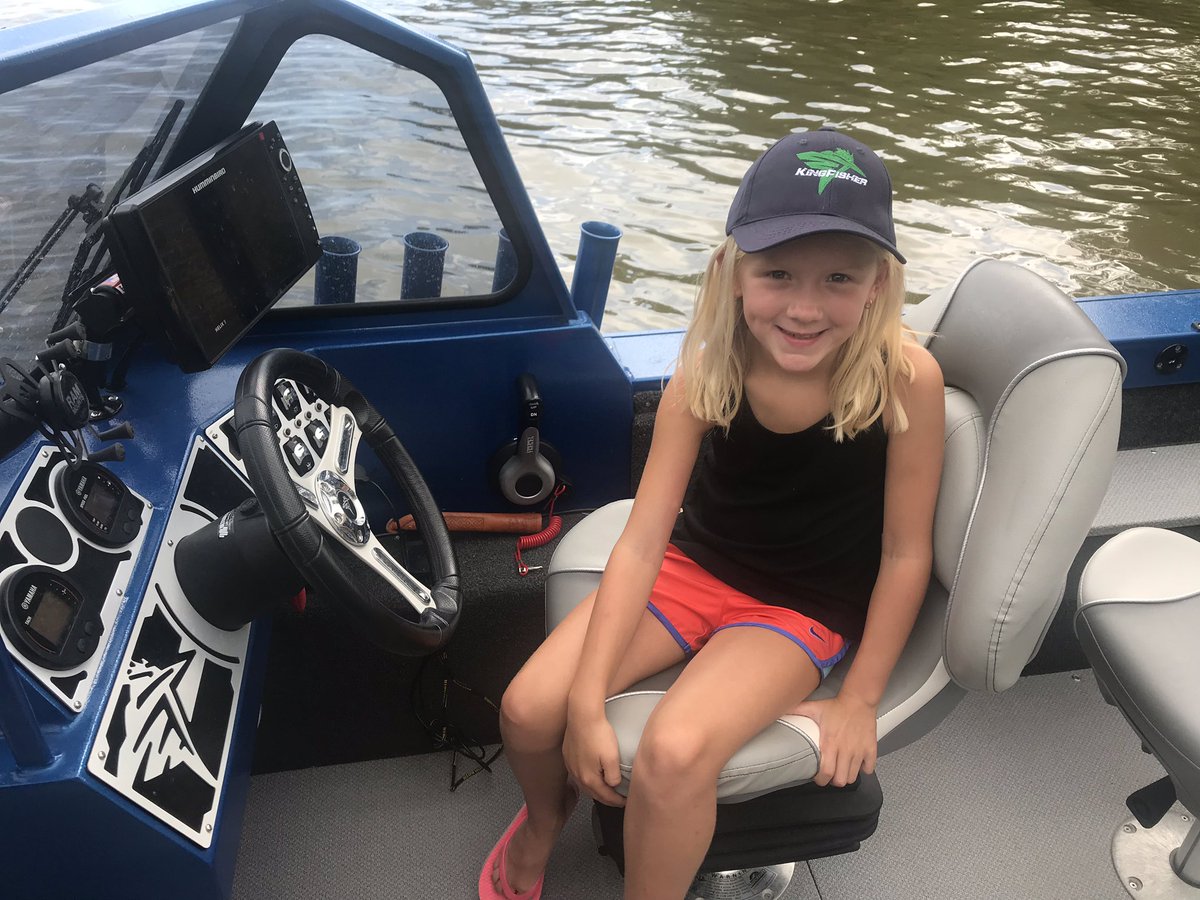 BurleyTownsend's tweet photo. A great day at Lee River for a day of showing #floedocks , #hyrdosweep , #kingfisherboats Thanks for an incredible day #lukestownservice. https://t.co/WpPebnjNLS